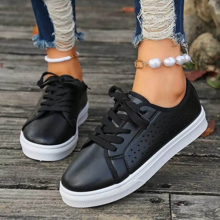 Large hollow breathable soft-sole women's casual shoes 060-2 – new board shoes