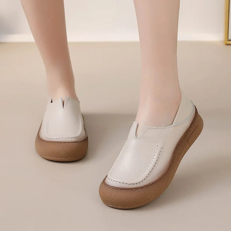 V-cut cowhide leather flats – concise slip-on, orthopedic, soft, for mother, driving moccasins