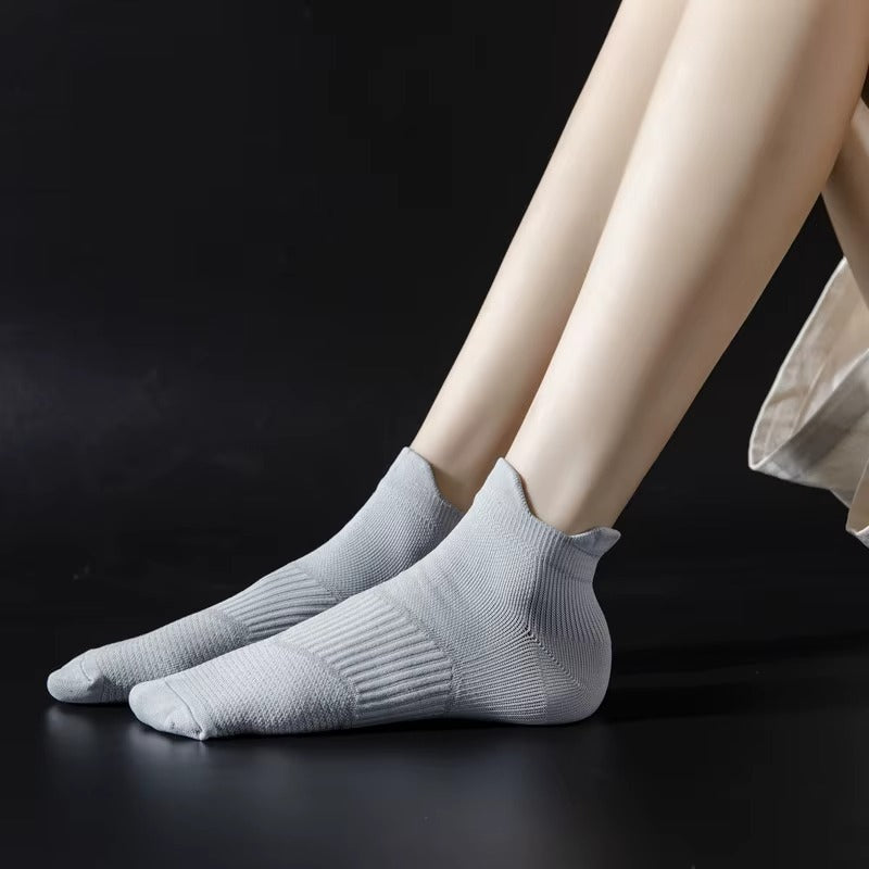 Custom logo breathable athletic compression running bamboo ankle sport socks – men's