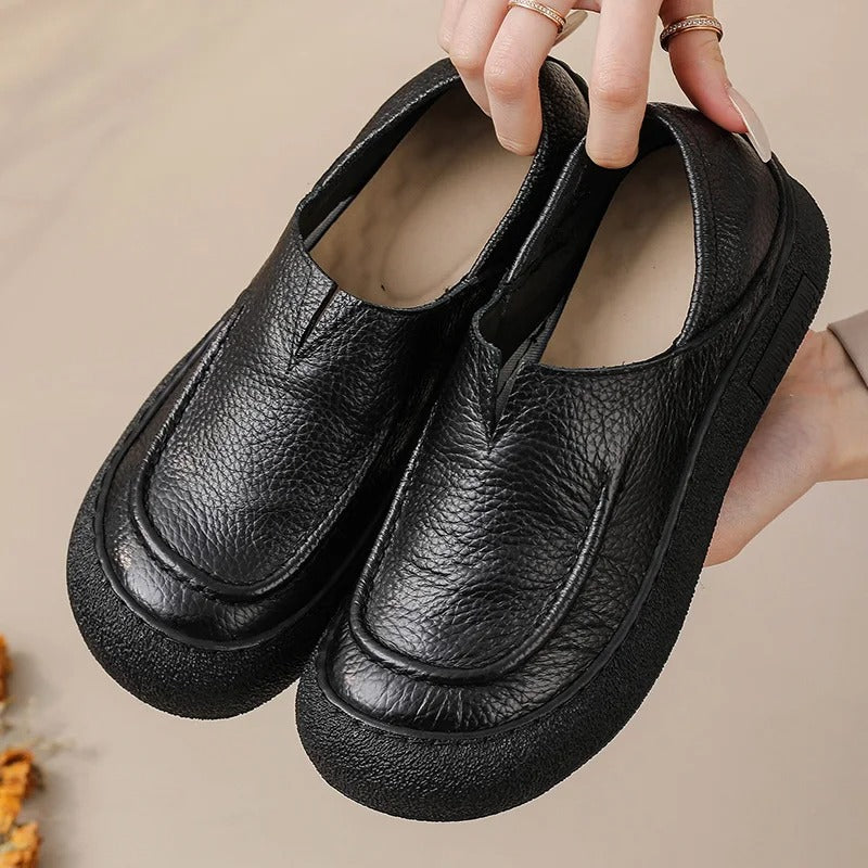 V-cut cowhide leather flats – concise slip-on, orthopedic, soft, for mother, driving moccasins