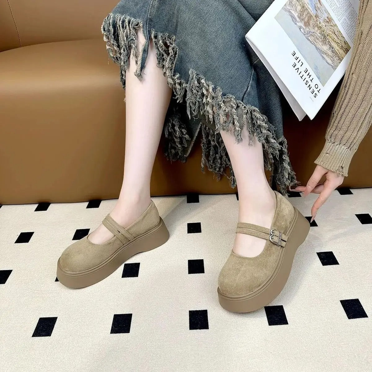 New wide-foot Mary Jane shoes – women's summer dressy flats, platform faux suede, shallow mouth loafers